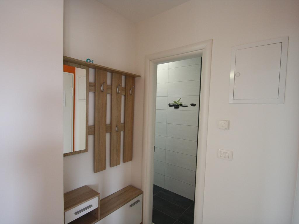 Apartment Tea Pula Exteriör bild